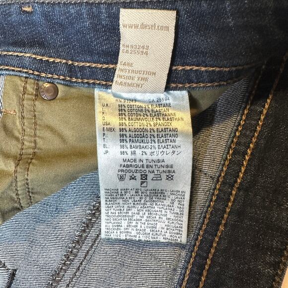 Diesel Buster Jeans Mens Regular Slim Tapered Stretch Tag is 34x34 Distressed - Picture 12 of 16